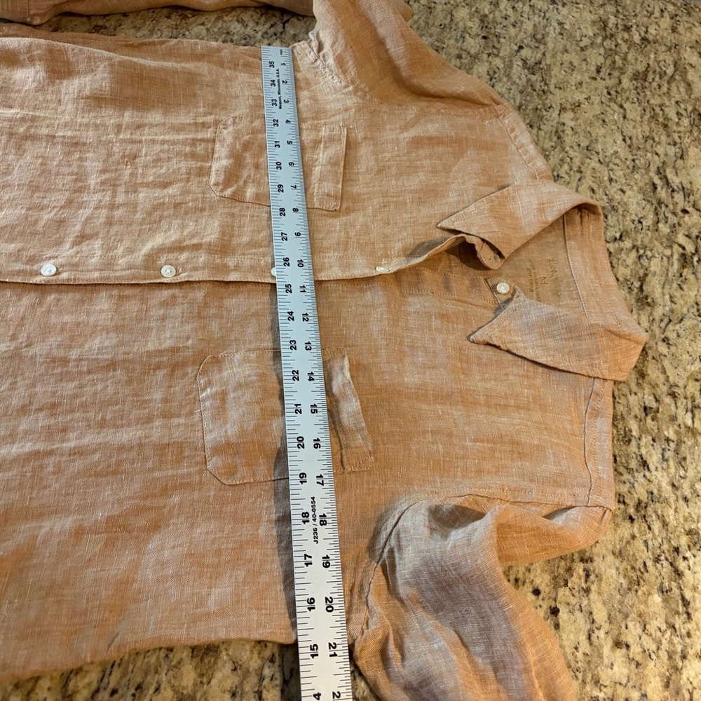 Lilly Pulitzer M Classic preppy Tan Linen button down shirt summer vacation - Picture 8 of 9